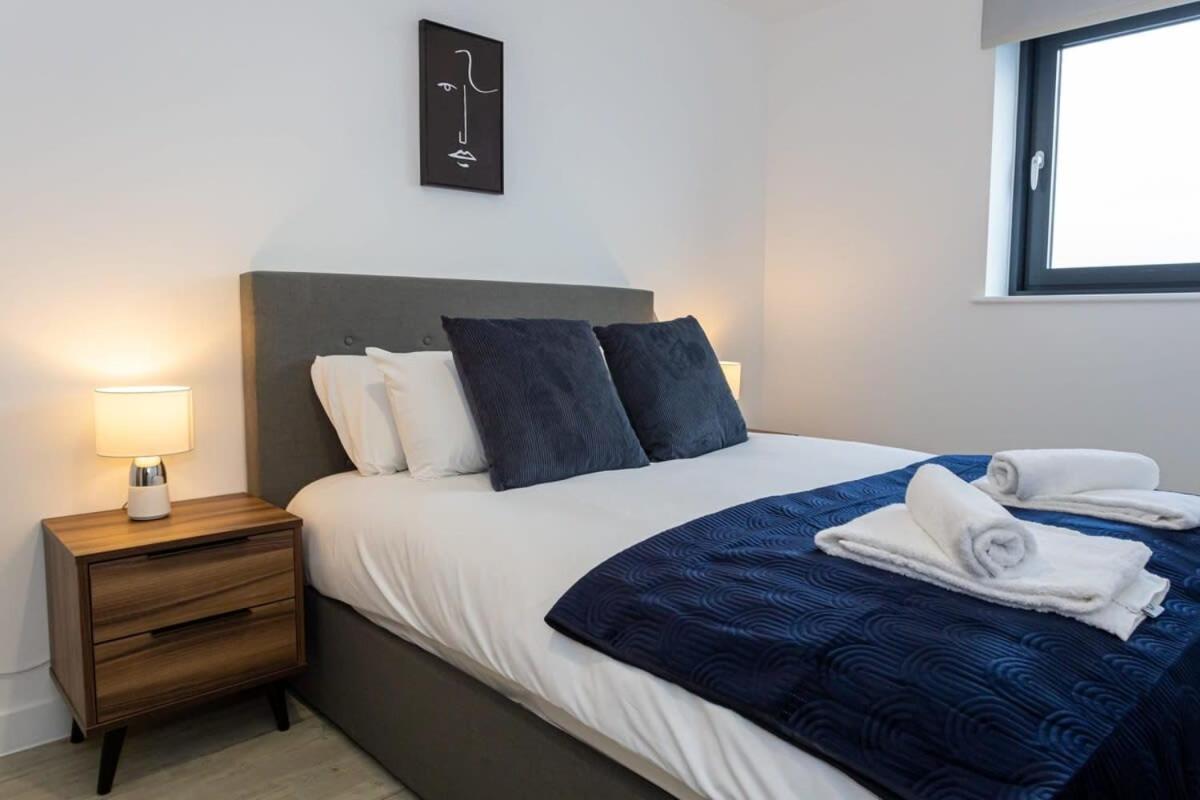Modern 2 Bed Salford Apartment Stunning Views Manchester Exterior foto